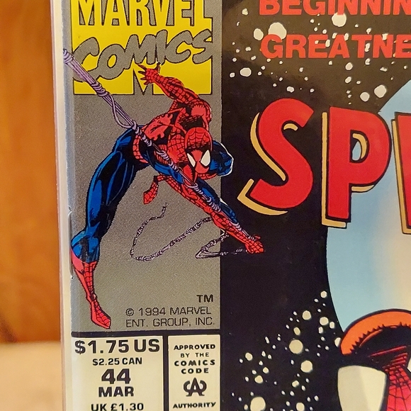 Spider-Man Comicbook #44 - Picture 4 of 6